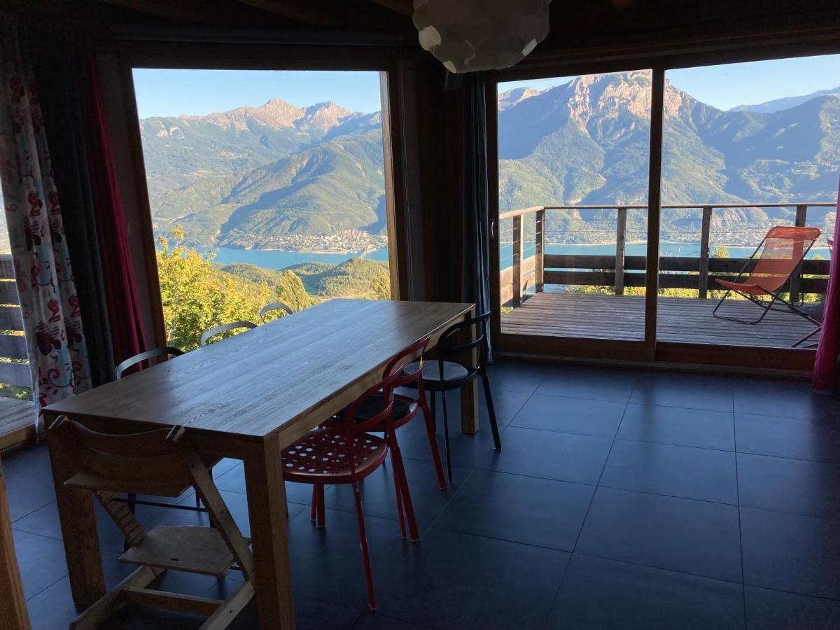 Chalet Bioclimatique Avec Vue Sur Le De Serre Poncon Saint-Apollinaire (Hautes-Alpes)
