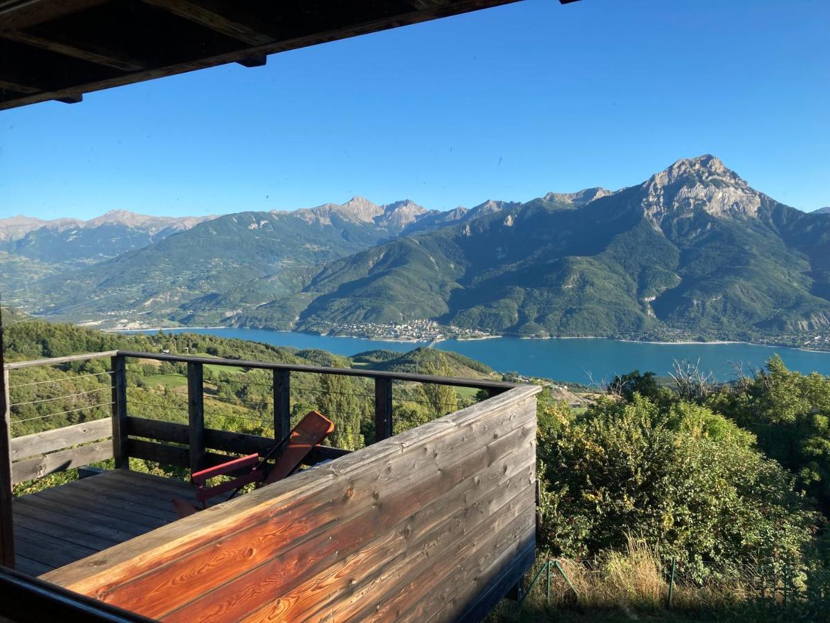 Chalet Bioclimatique Avec Vue Sur Le De Serre Poncon *